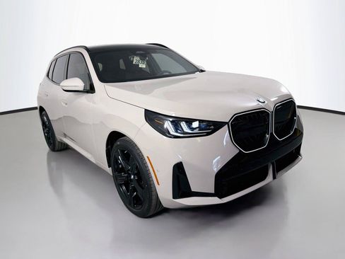 New 2026 BMW X3 xDrive30i w/ Premium Package AWD/4WD image 3