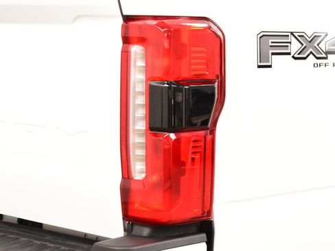 Used 2024 Ford F350 Lariat w/ Lariat Ultimate Package AWD/4WD image 17