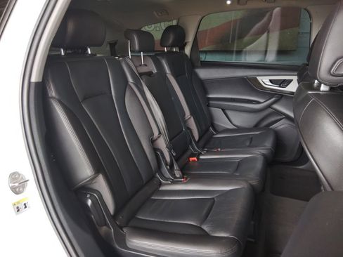 Used 2019 Audi Q7 2.0T Premium w/ Convenience Package AWD/4WD image 16