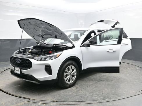 Used 2023 Ford Escape Active image 34