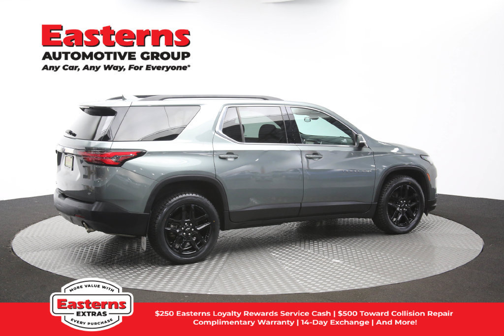 Used 2023 Chevrolet Traverse LT AWD/4WD image 46