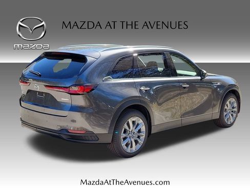 New 2026 MAZDA CX-90 3.3 Turbo w/ Preferred Package image 4