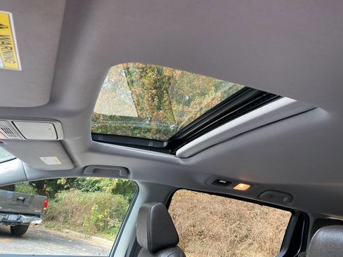 Used 2019 Honda Odyssey EX-L image 34