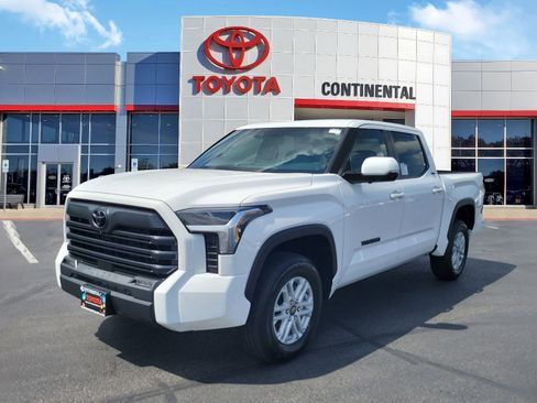 New 2026 Toyota Tundra SR5 AWD/4WD image 3