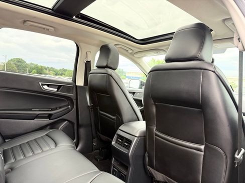 Used 2020 Ford Edge SEL w/ Convenience Package AWD/4WD image 22