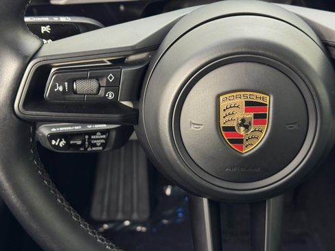 Used 2023 Porsche Taycan 4S w/ Premium Package image 22