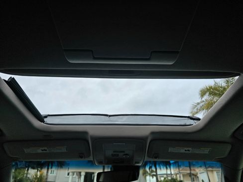 Used 2015 GMC Yukon Denali w/ Premium Package image 67