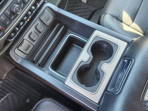 Used 2019 GMC Sierra 3500 Denali w/ Duramax Plus Package image 25