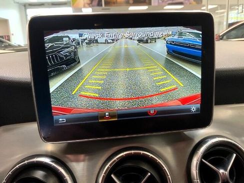 Used 2015 Mercedes-Benz CLA 250 4dr Sdn CLA 250 FWD image 21