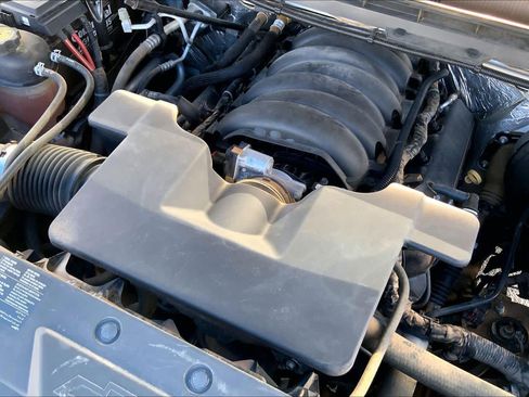 Used 2018 Chevrolet Silverado 1500 LTZ w/ Texas Edition image 32