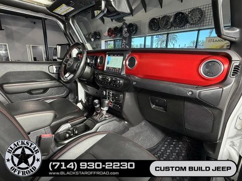 Used 2021 Jeep Gladiator Rubicon AWD/4WD image 23