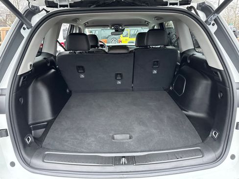 Used 2023 Jeep Grand Cherokee Limited w/ Trailer Tow Prep Group (B) image 37