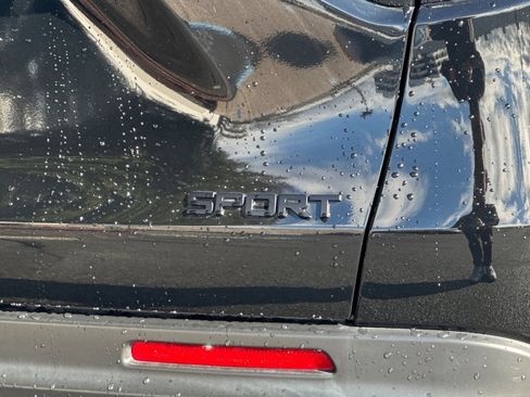 Used 2023 Honda HR-V Sport image 23