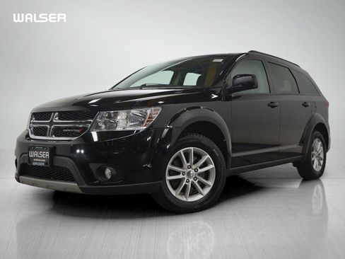 Used 2014 Dodge Journey SXT image 1