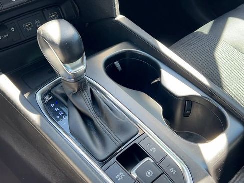 Used 2020 Hyundai Santa Fe SEL w/ Convenience Package image 28