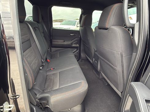Used 2022 Nissan Frontier Pro-X RWD image 25
