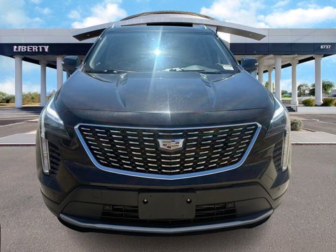 Used 2023 Cadillac XT4 Premium Luxury image 8