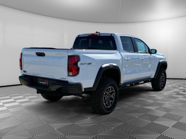 New 2026 Chevrolet Colorado ZR2 w/ Technology Package AWD/4WD image 5