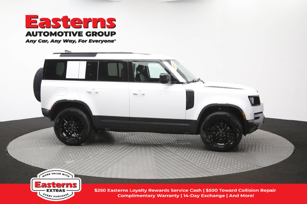 Used 2025 Land Rover Defender 110 S AWD/4WD image 43