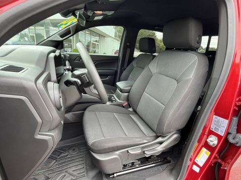 Used 2024 Chevrolet Colorado Trail Boss w/ Advanced Trailering Package image 14