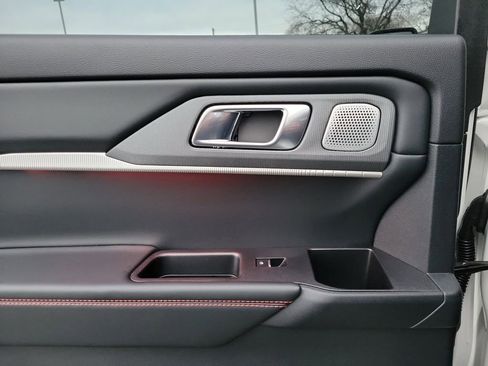 New 2026 Ford Explorer ST w/ Sun And Sound Package image 14