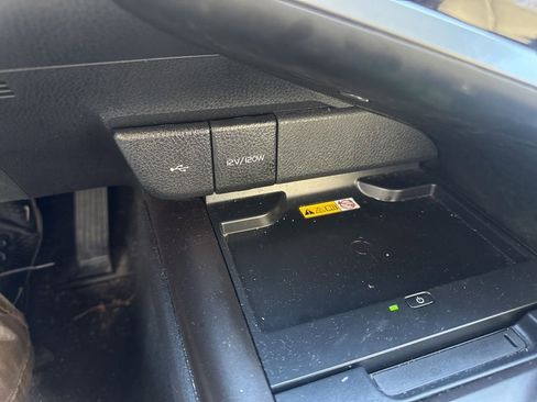 Used 2024 Toyota Camry XSE image 6