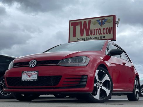Used 2015 Volkswagen GTI SE w/ Lighting Package (SEL) image 1