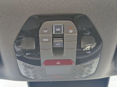 New 2026 Kia EV9 Wind image 25