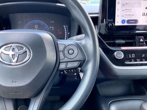 Used 2026 Toyota Corolla LE FWD image 25