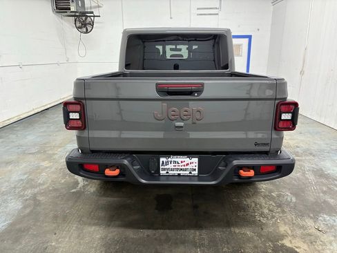 Used 2021 Jeep Gladiator Mojave AWD/4WD image 4