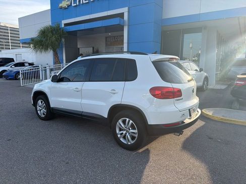 Used 2017 Volkswagen Tiguan S FWD image 8