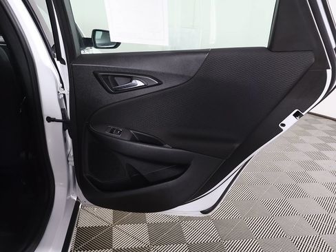 Used 2023 Chevrolet Malibu LT FWD image 22