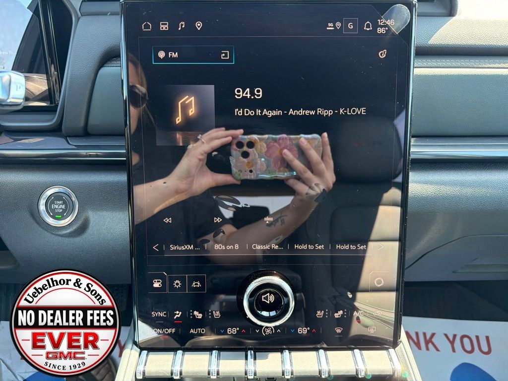 New 2027 GMC Terrain AT4 w/ Convenience Package III AWD/4WD image 29