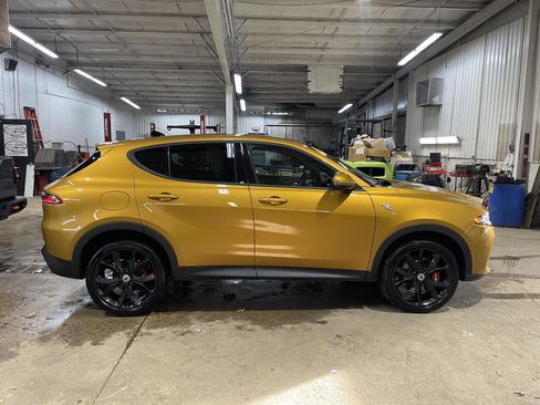 Used 2024 Dodge Hornet GT w/ Track Pack image 9