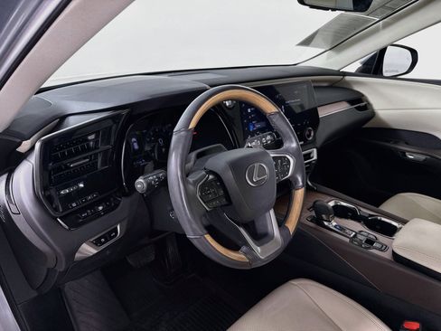 Certified 2024 Lexus RX 350 Premium w/ Convenience Package AWD/4WD image 9