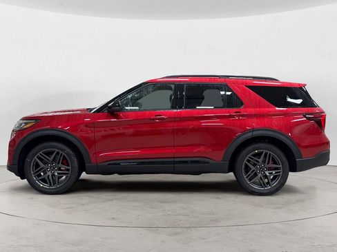 New 2026 Ford Explorer ST-Line w/ ST-Line Street Pack AWD/4WD image 2