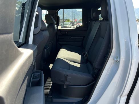 Used 2024 Toyota Tacoma SR w/ SR Upgrade Package AWD/4WD image 24