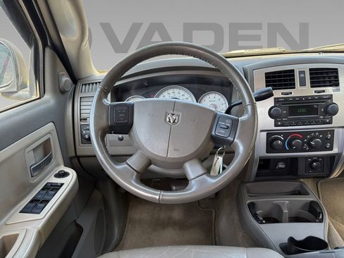 Used 2005 Dodge Dakota Laramie w/ Trailer Tow Group image 11