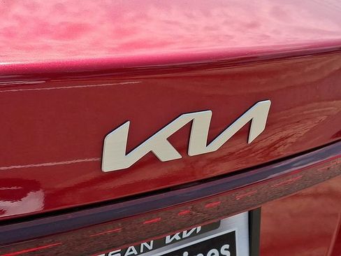 Certified 2024 Kia Forte LXS FWD image 31