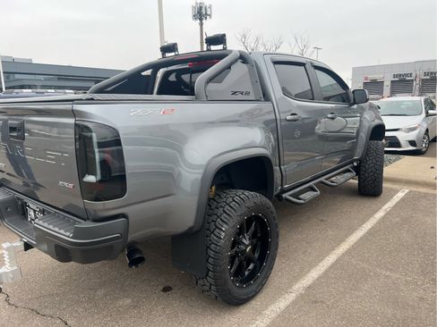 Used 2021 Chevrolet Colorado ZR2 w/ ZR2 Dusk Special Edition image 6