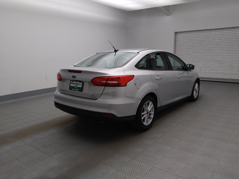 Used 2015 Ford Focus SE FWD image 9