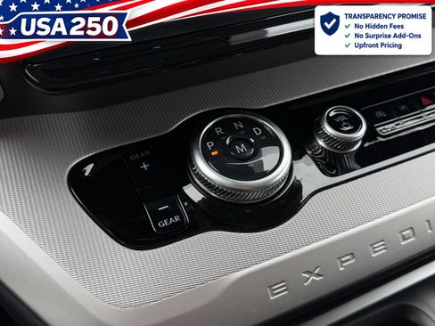 New 2026 Ford Expedition Active RWD image 16