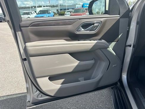 Certified 2022 Chevrolet Tahoe LT w/ LT Signature Plus Package AWD/4WD image 27