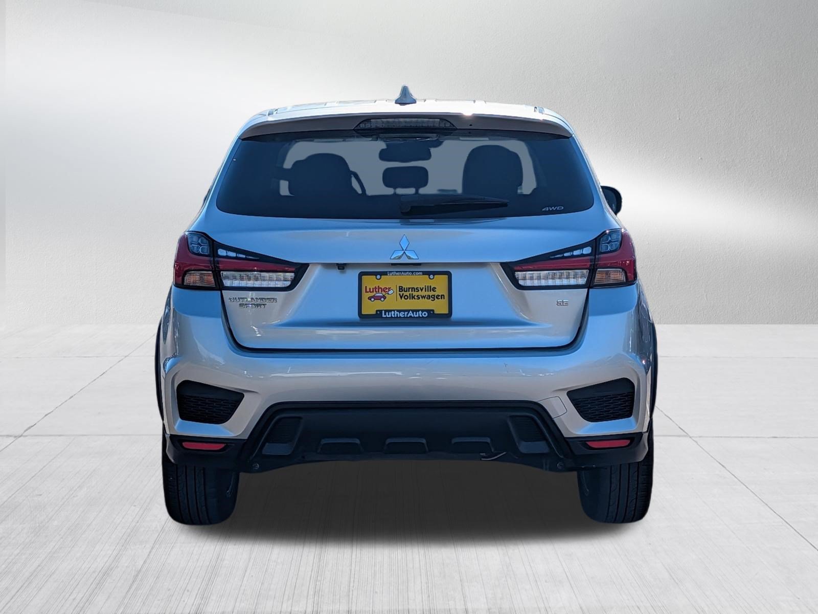 Used 2024 Mitsubishi Outlander Sport SE AWD/4WD image 6