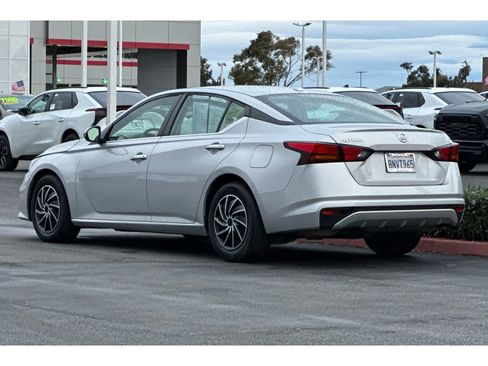 Used 2020 Nissan Altima 2.5 S image 6