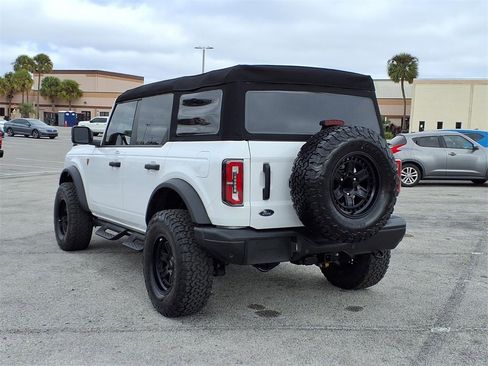 Used 2023 Ford Bronco Badlands image 5