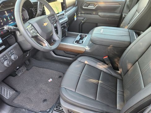 New 2026 Chevrolet Silverado 2500 High Country w/ Technology Package image 4