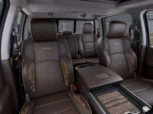 New 2026 RAM 2500 Limited AWD/4WD image 18