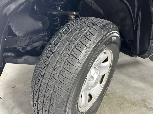 Used 2021 Toyota Tacoma SR w/ SR Convenience Package RWD image 11