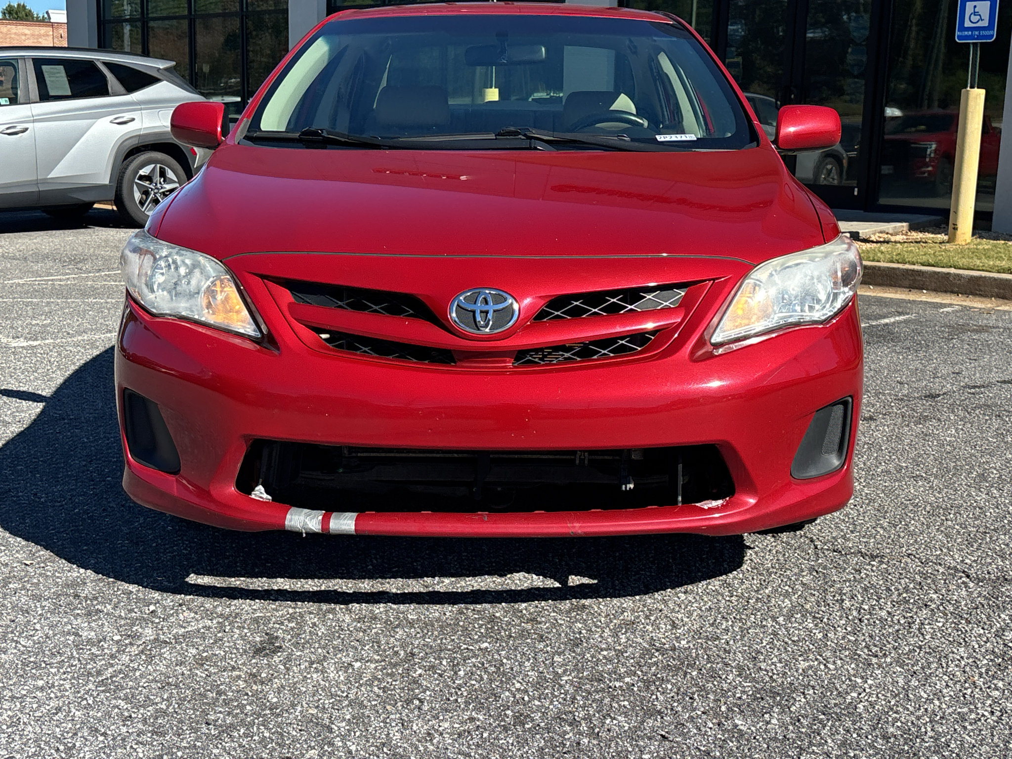 Used 2011 Toyota Corolla LE FWD image 2